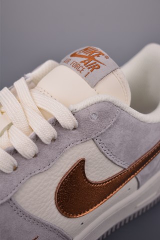 Nike Air Force 1 Low 'Grey / Gold' view 7