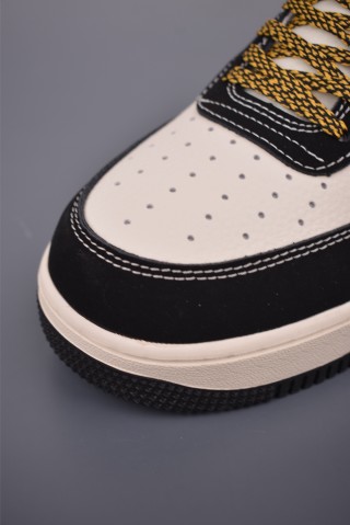 Nike Air Force 1 Low 'Fendi' view 6