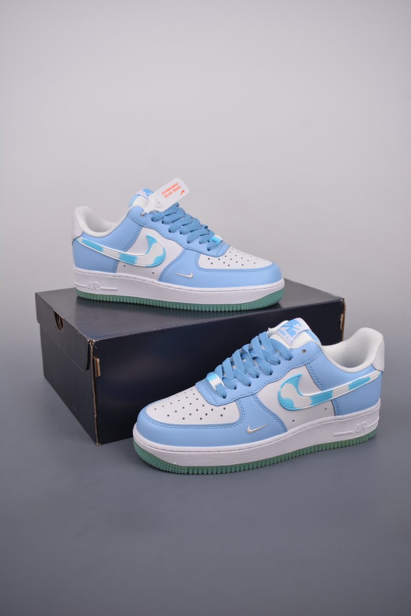 Nike Air Force 1 Low view