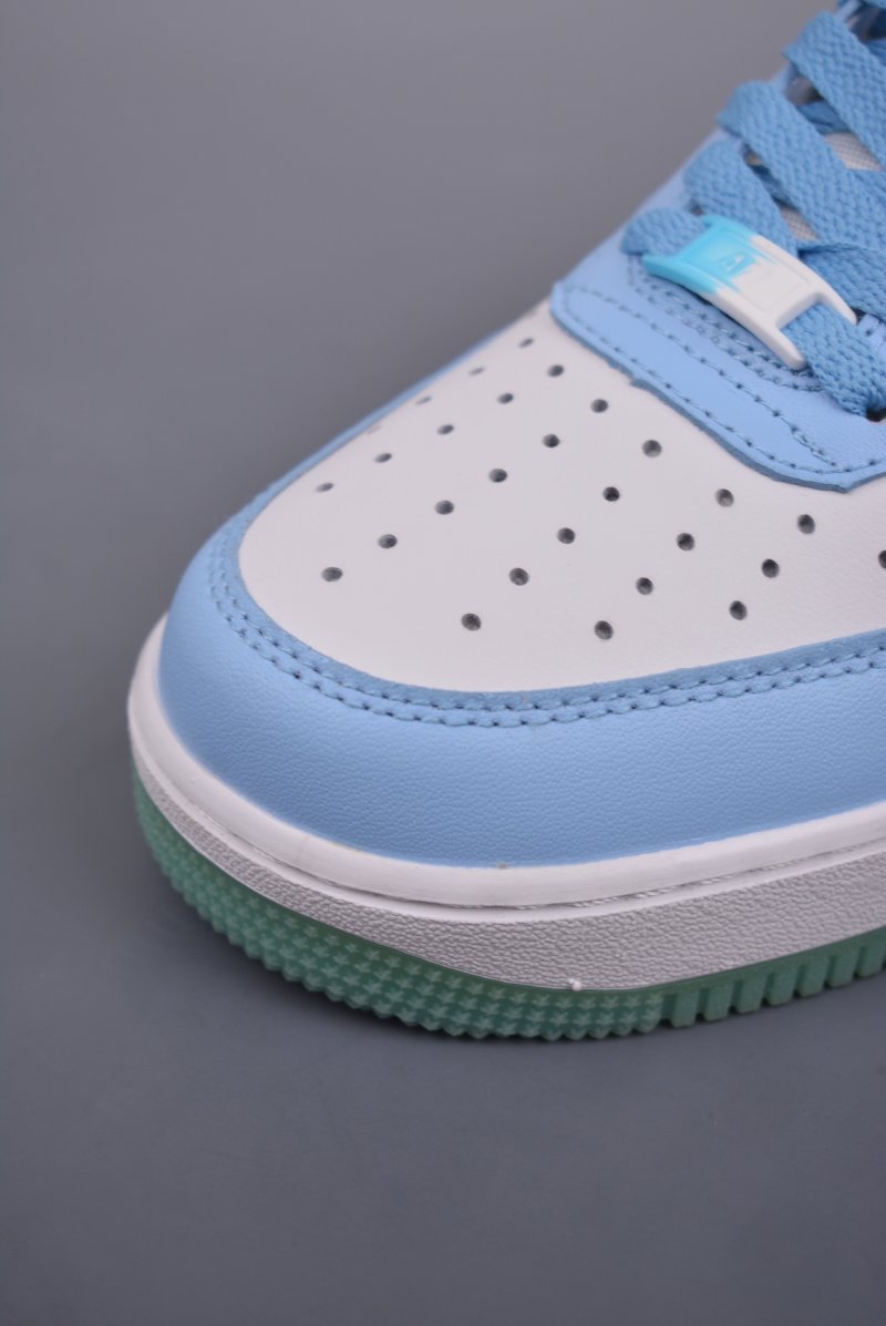 Nike Air Force 1 Low view