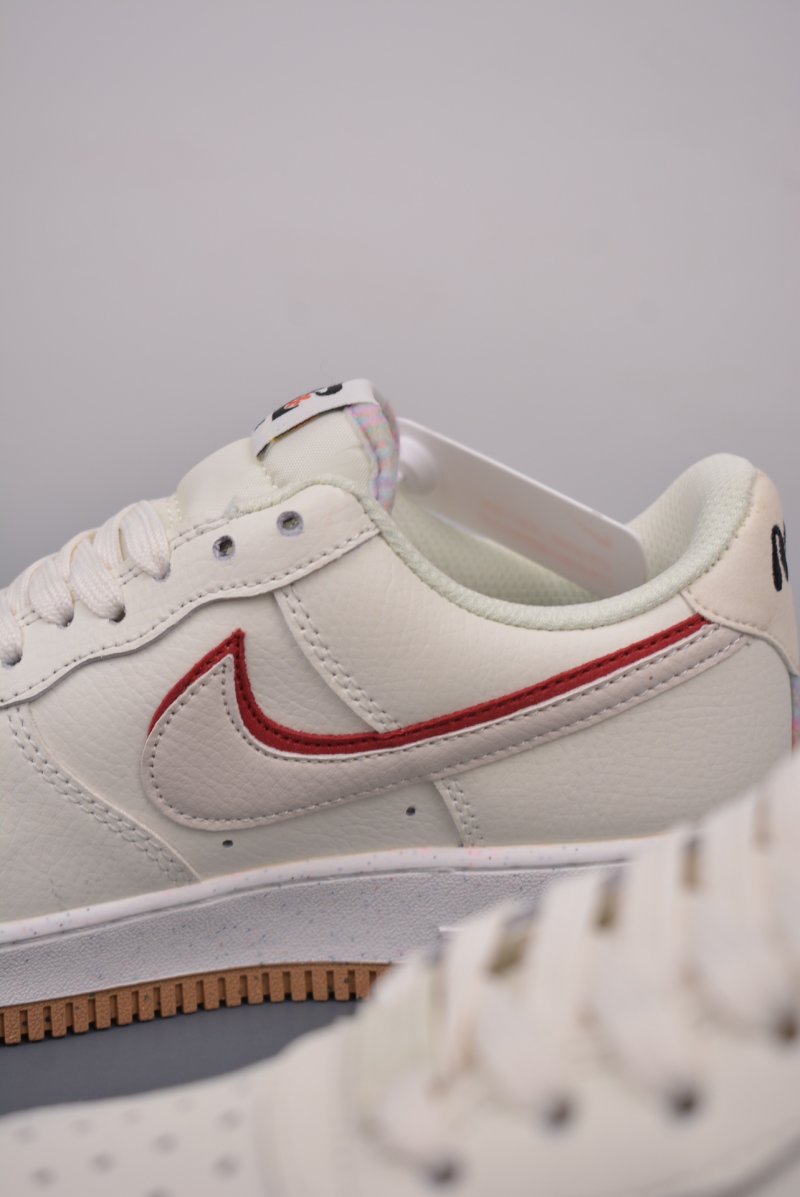 Nike Air Force 1 Low view