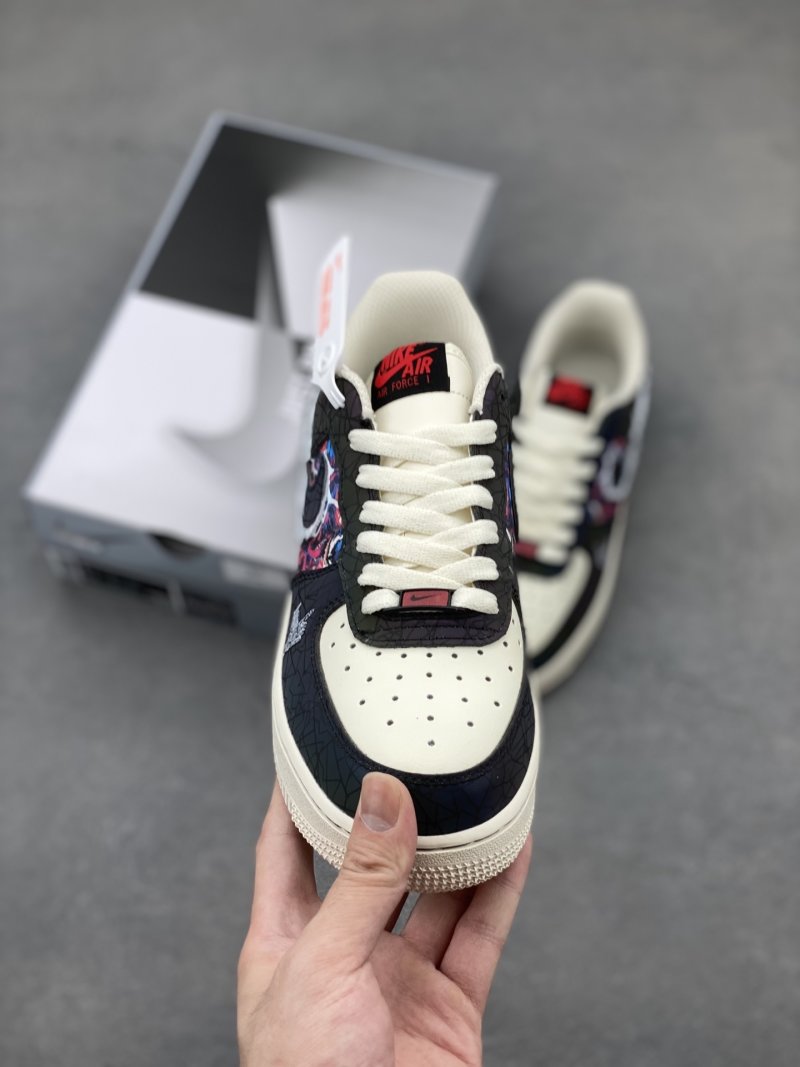 Nike Air Force 1 Low 'Gold' view