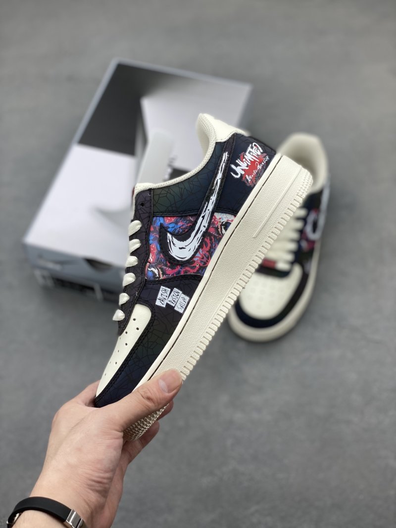 Nike Air Force 1 Low 'Gold' view