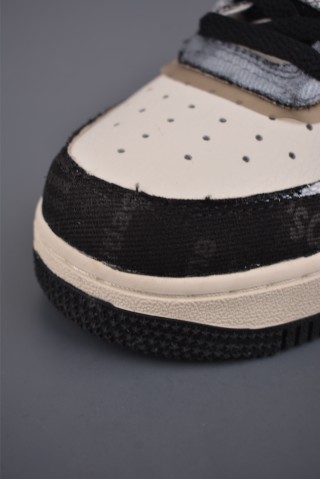 Nike Air Force 1 Low 'Graffiti' view 6