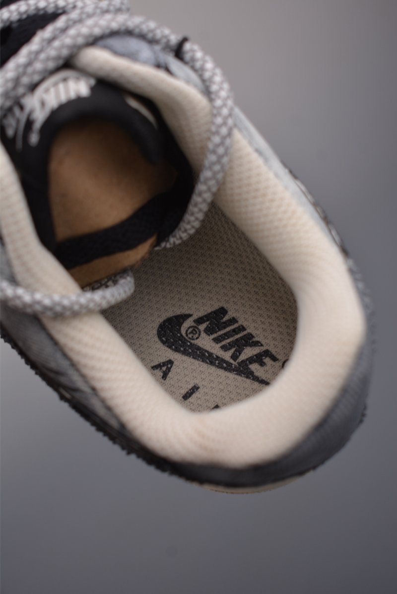 Nike Air Force 1 Low 'Graffiti' view
