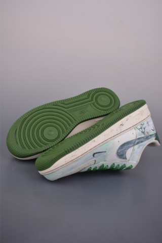 Nike Air Force 1 Low 'Graffiti' view 3