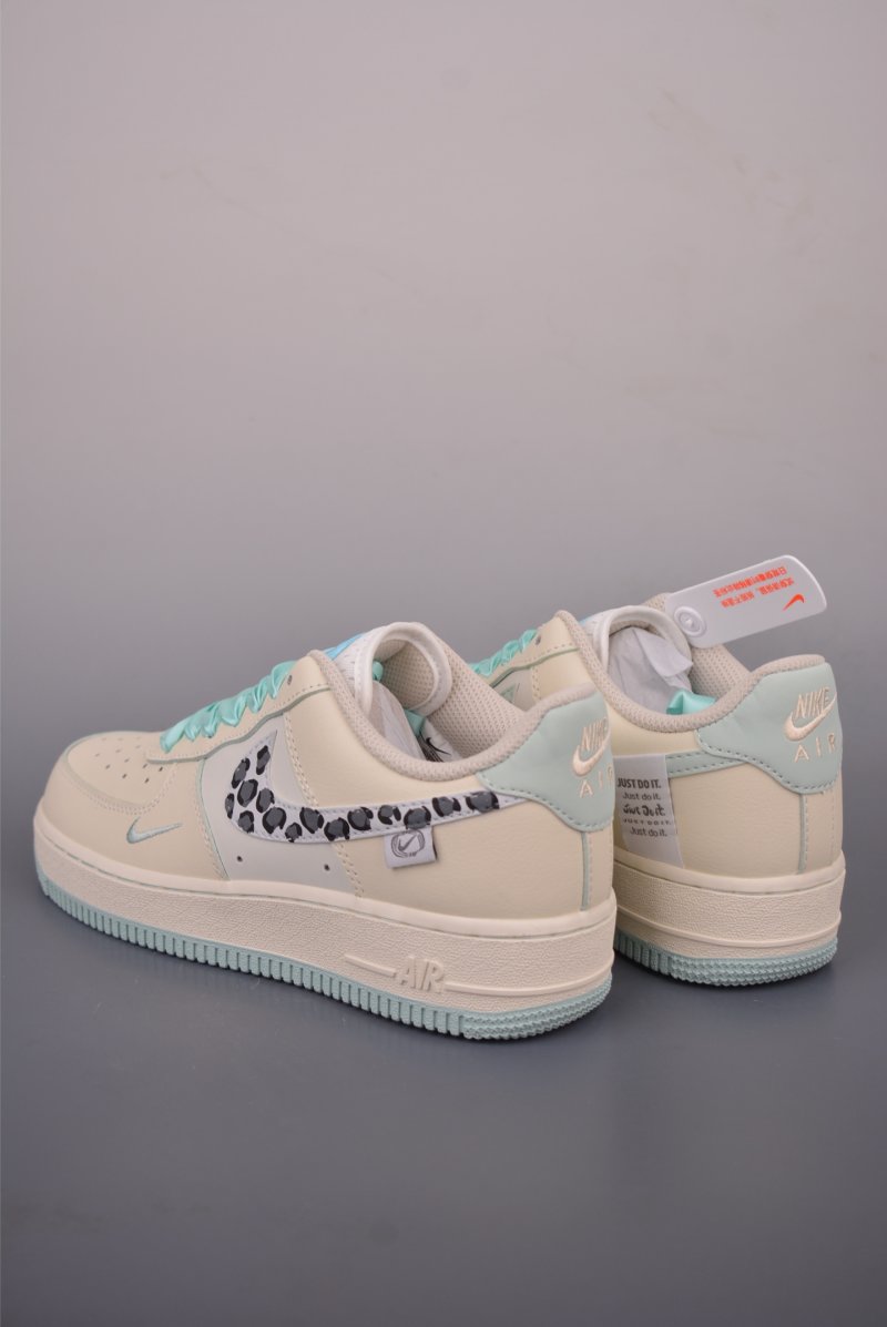 Nike Air Force 1 Low 'Cream Leopard' view