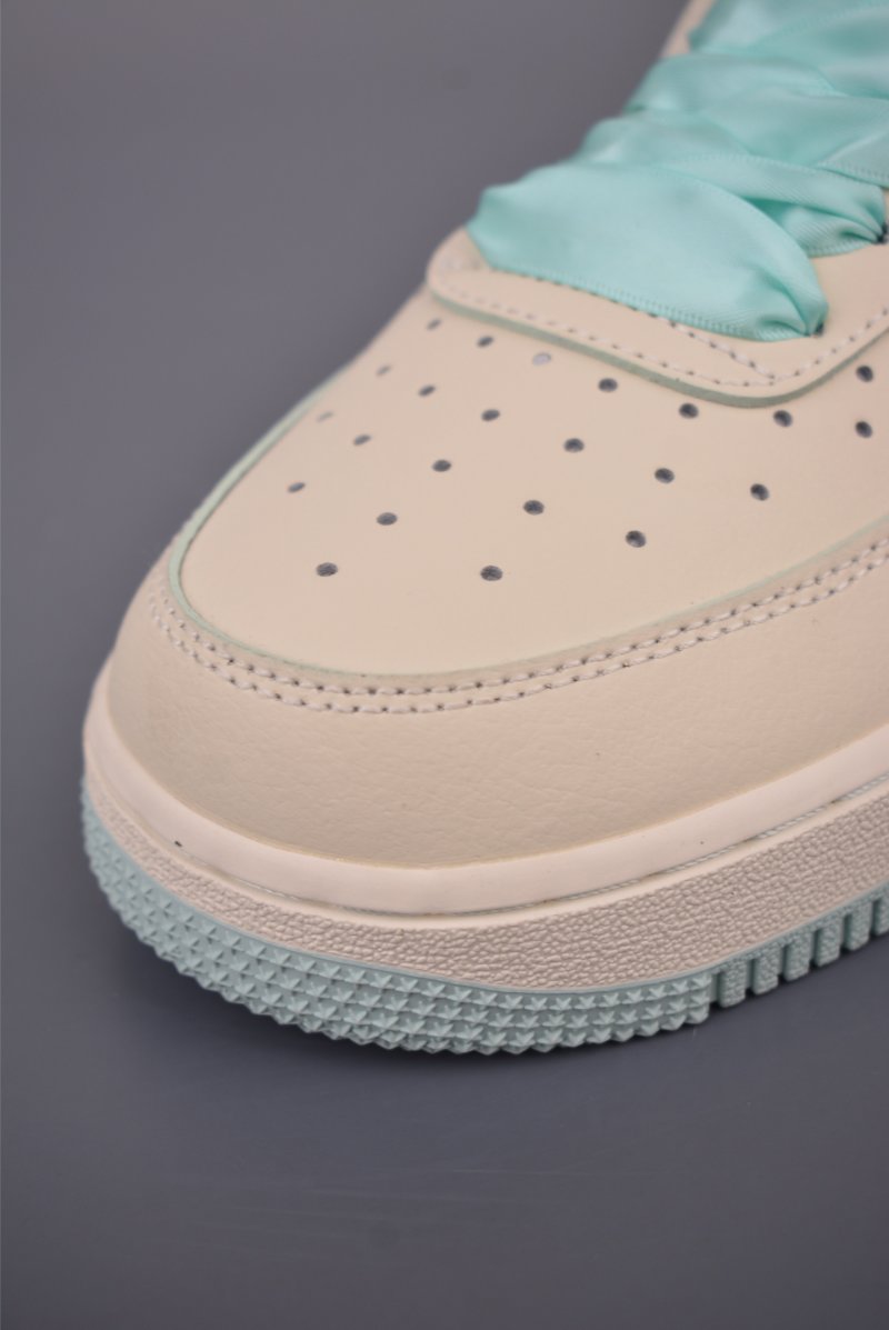 Nike Air Force 1 Low 'Cream Leopard' view