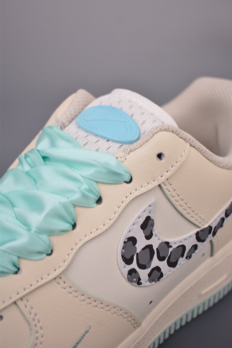 Nike Air Force 1 Low 'Cream Leopard' view