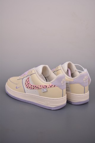 Nike Air Force 1 Low view 2