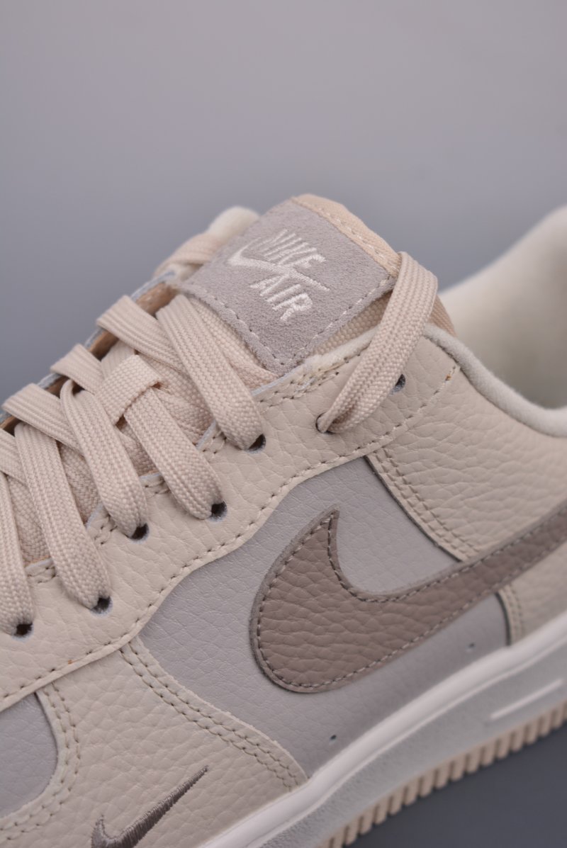 Nike Air Force 1 Low 'Brown' view
