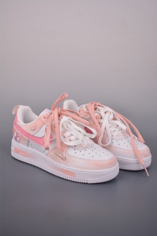 Nike Air Force 1 Low 'Cherry' view 1