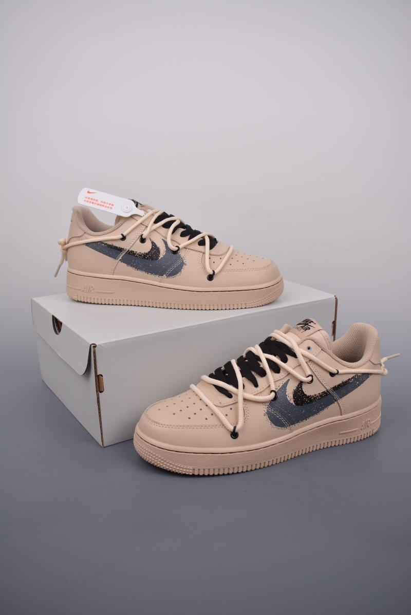 Nike Air Force 1 Low 'Ink Splash' view