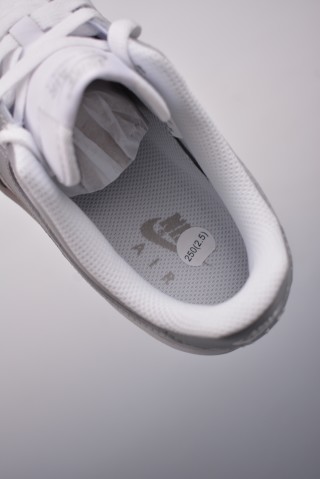 Nike Air Force 1 Low 'White / Grey' view 9