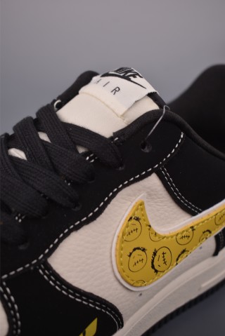 Nike Air Force 1 Low 'Fendi' view 7