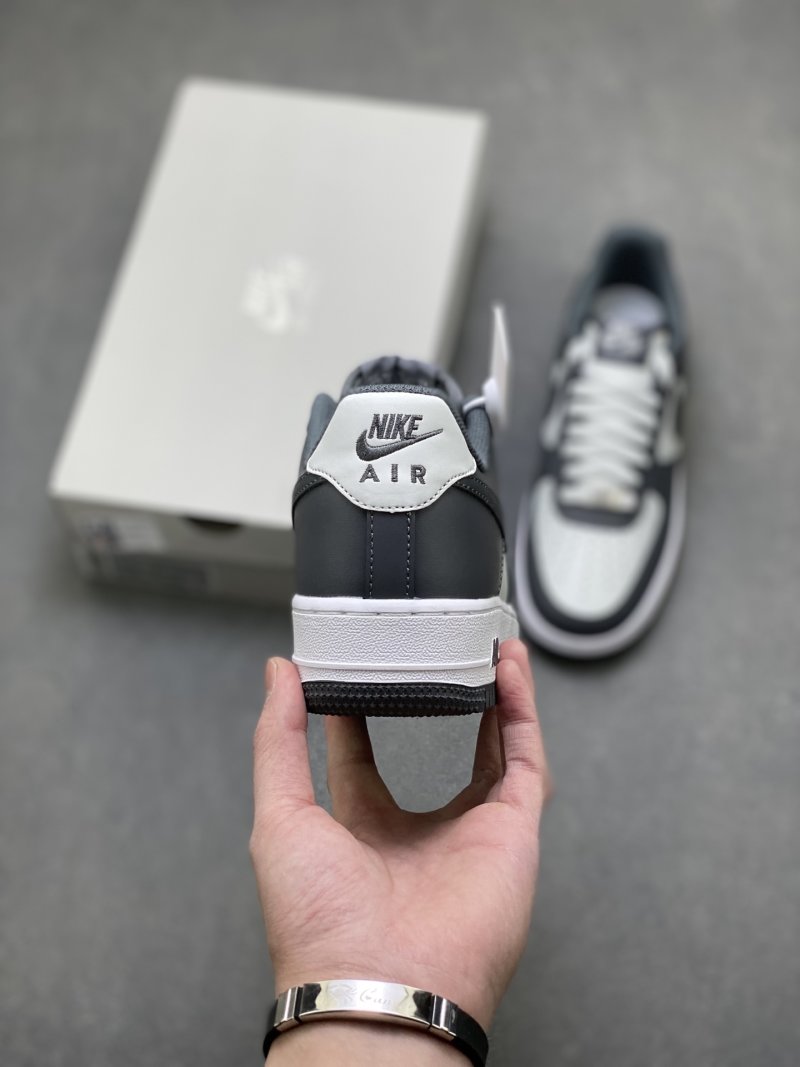 Nike Air Force 1 Low 'Gold' view