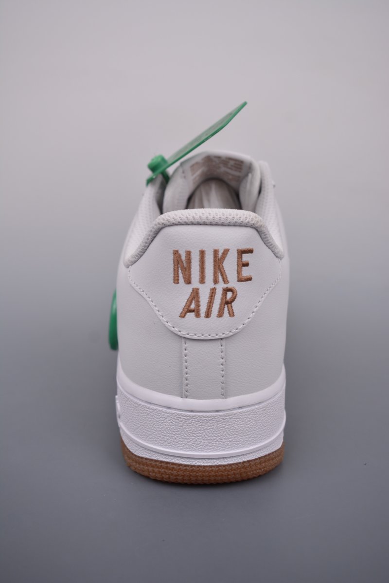 Nike Air Force 1 Low 'White / Brown' view