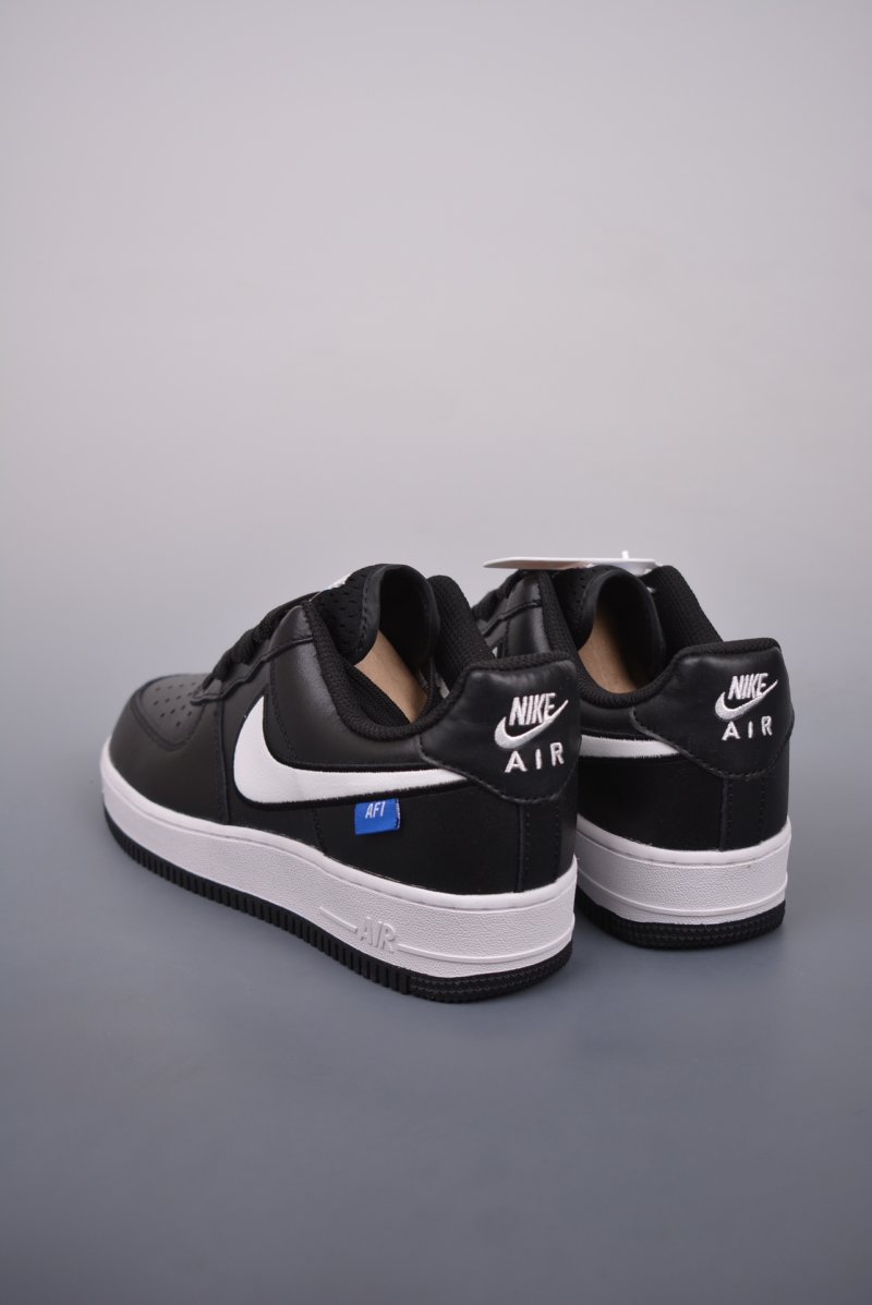Nike Air Force 1 Low view