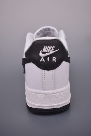 Nike Air Force 1 Low view 4
