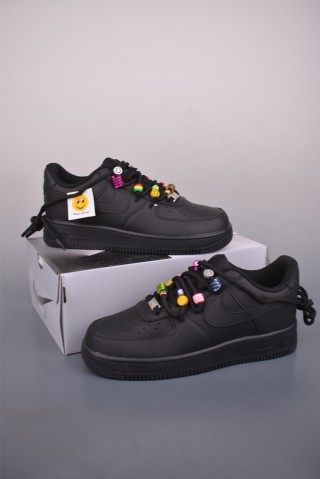 Nike Air Force 1 Low 'Smiley' view 5