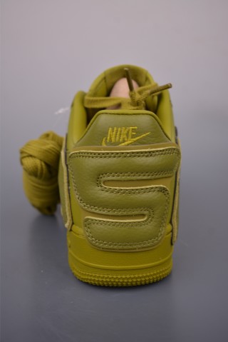 Nike Air Force 1 Low view 4
