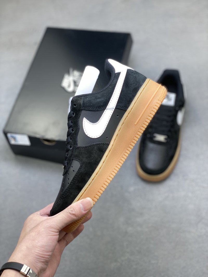 Nike Air Force 1 Low view