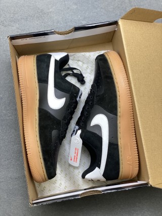 Nike Air Force 1 Low view 9