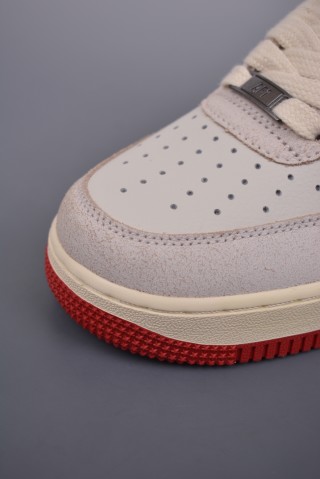 Nike Air Force 1 Low 'White / Red' view 6