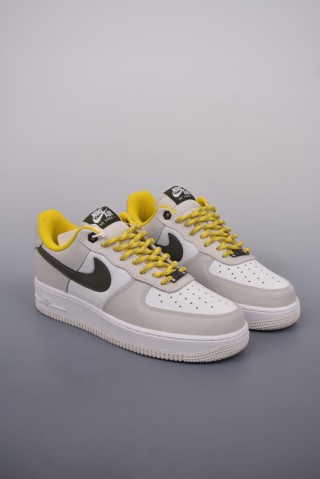 Nike Air Force 1 Low view 1