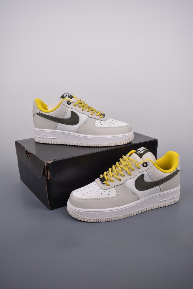 Nike Air Force 1 Low view