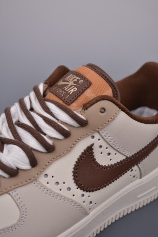 Nike Air Force 1 Low 'Grey / Brown' view 7