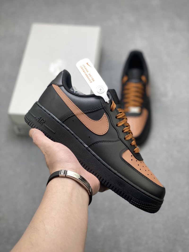 Nike Air Force 1 Low 'Gold'
