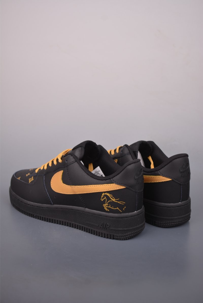 Nike Air Force 1 Low view