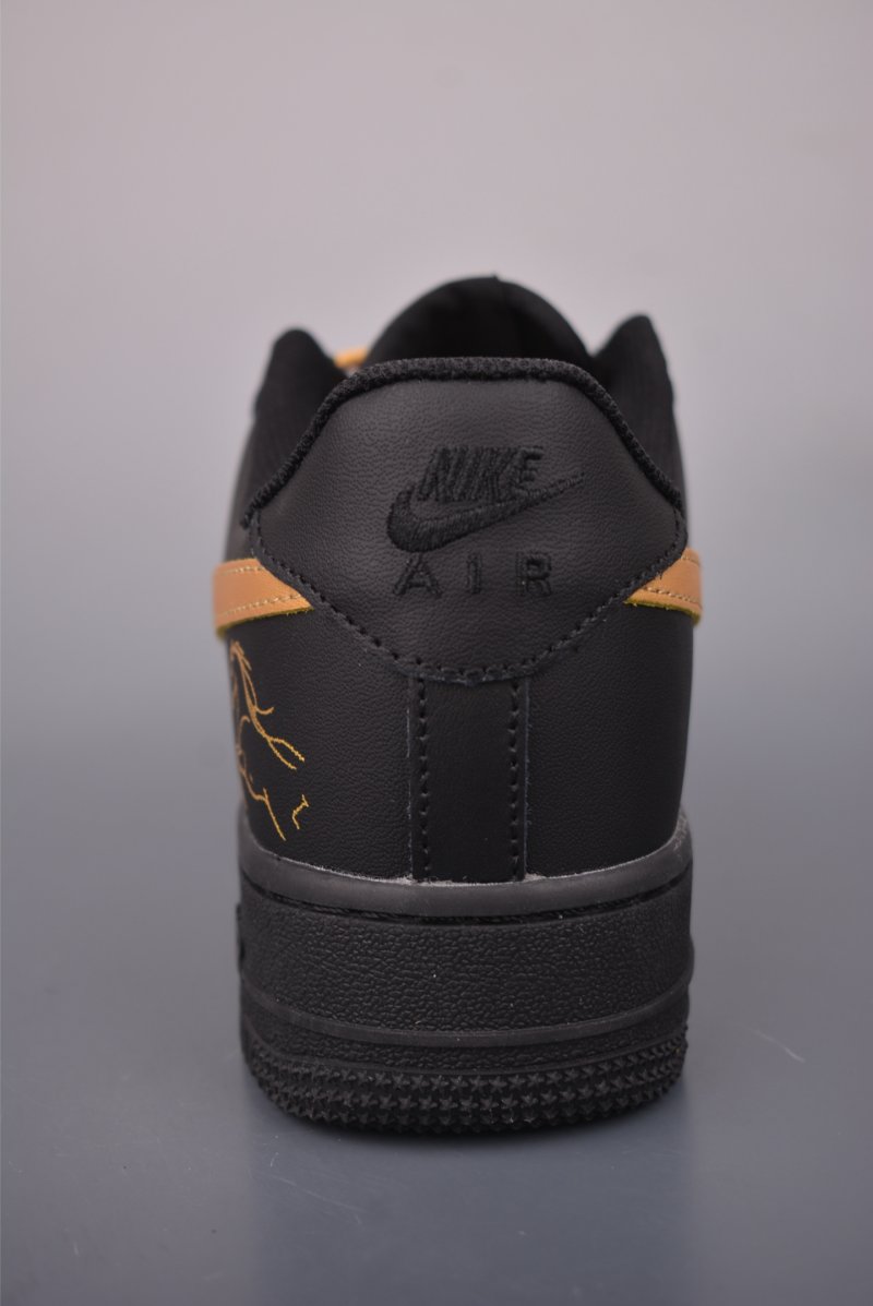 Nike Air Force 1 Low view