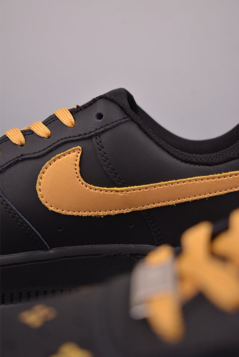 Nike Air Force 1 Low view