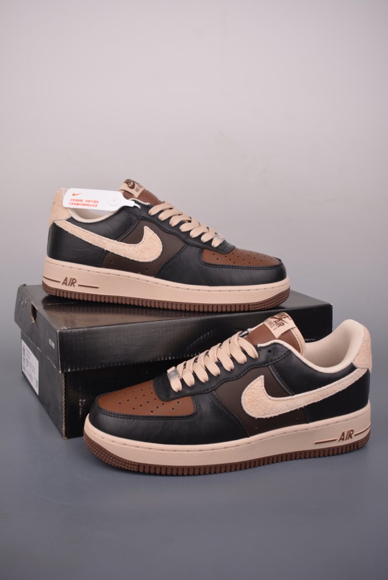 Nike Air Force 1 Low 'Black / Brown' view