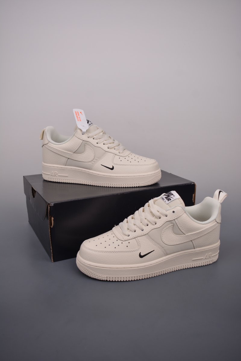 Nike Air Force 1 Low view