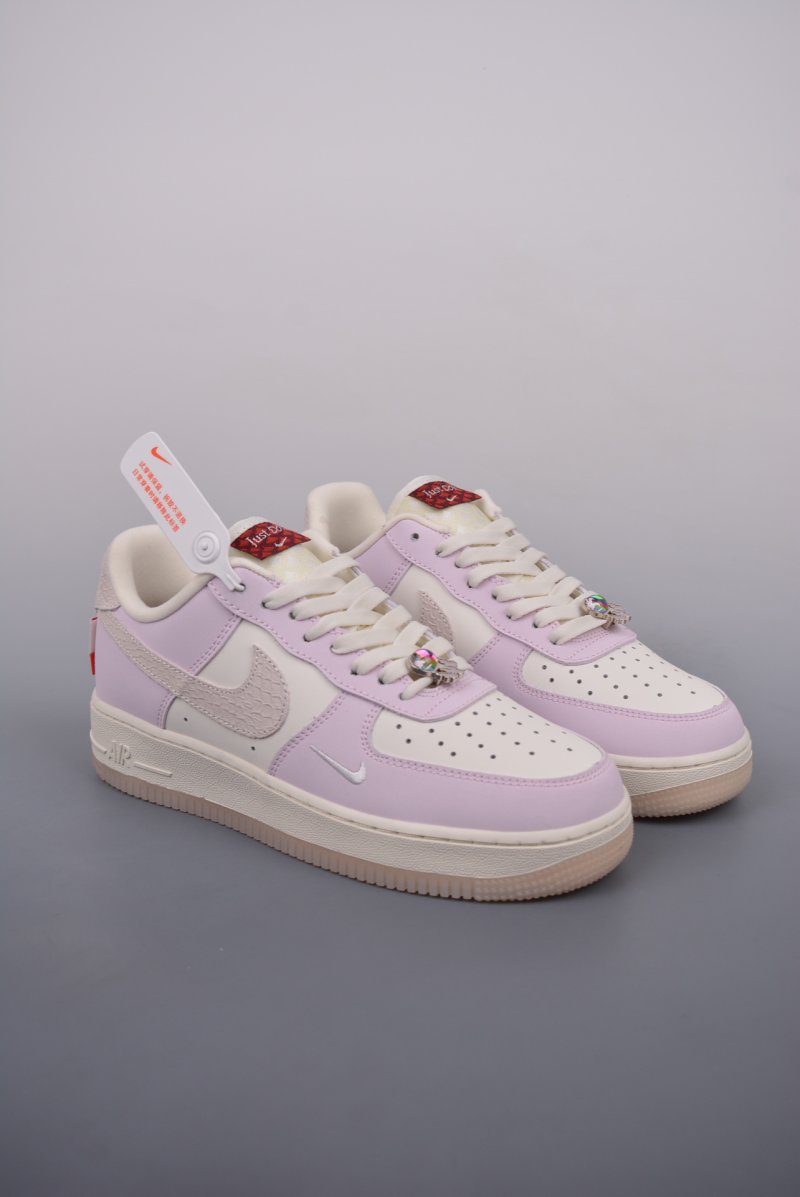 Nike Air Force 1 Low 'White / Purple'
