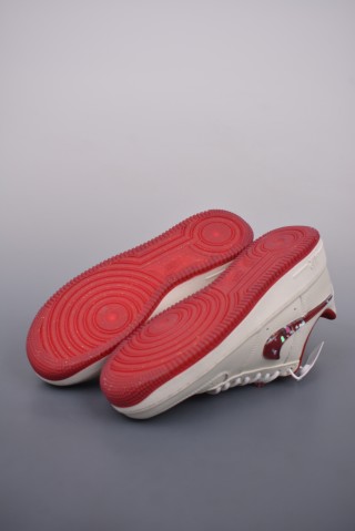 Nike Air Force 1 Low view 3
