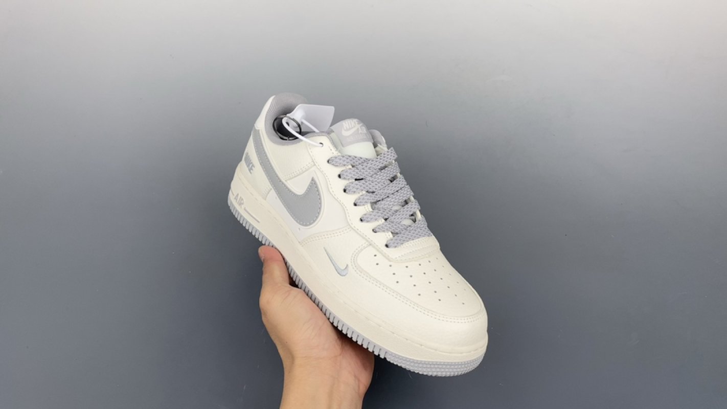 Nike Air Force 1 Low 'Grey / White' view