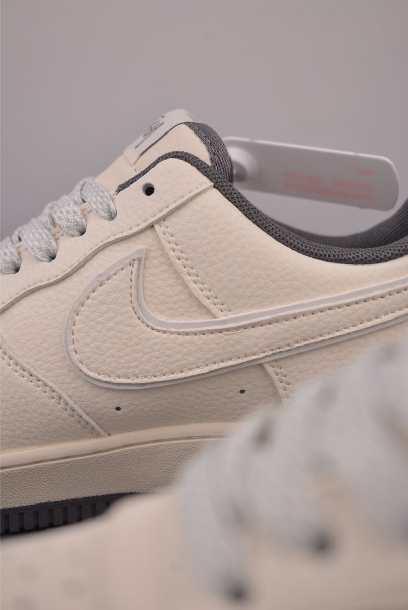 Nike Air Force 1 Low 'Stüssy' view