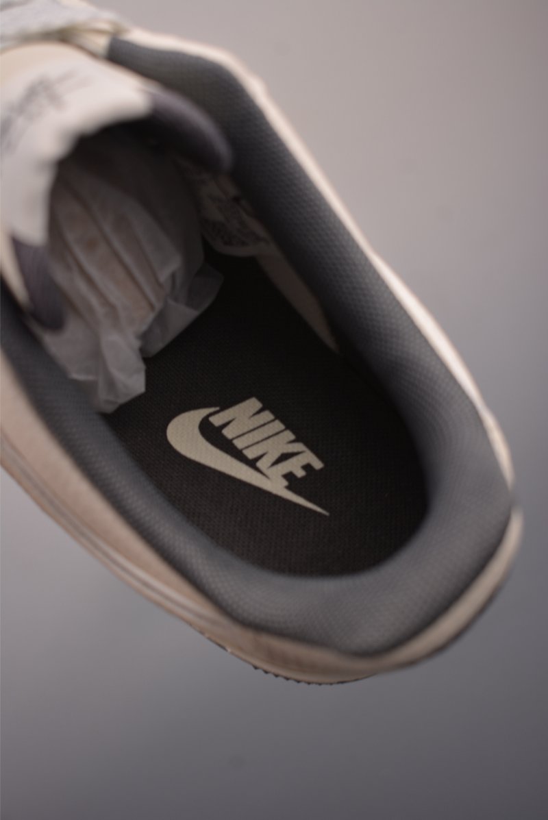 Nike Air Force 1 Low 'Stüssy' view