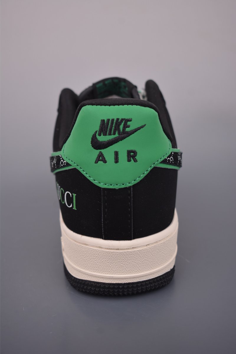 Nike Air Force 1 Low 'Gucci' view