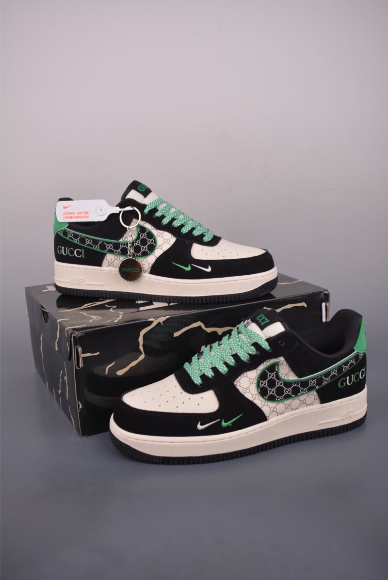 Nike Air Force 1 Low 'Gucci' view