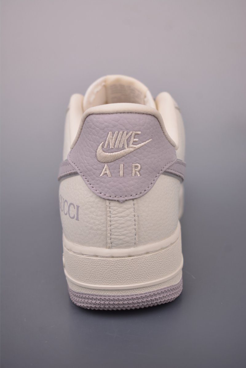 Nike Air Force 1 Low 'Gucci' view
