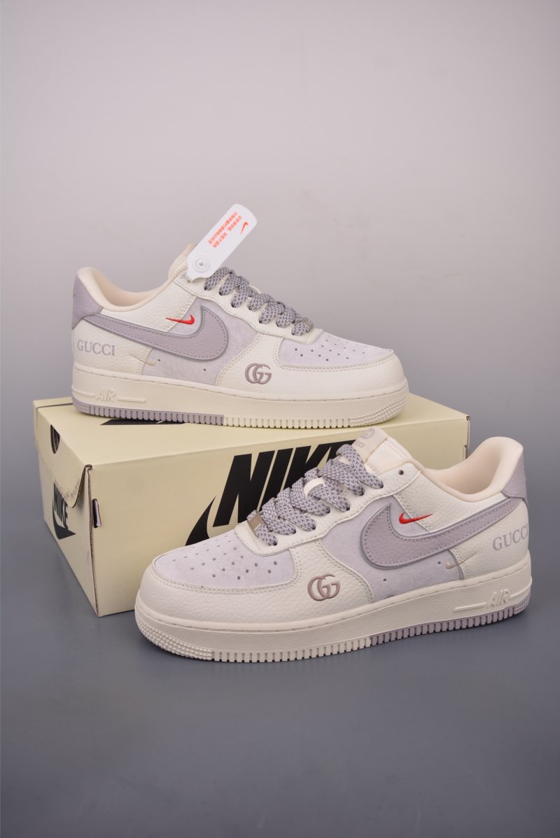 Nike Air Force 1 Low 'Gucci' view