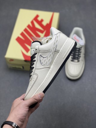 Nike Air Force 1 Low 'Gold' view 3