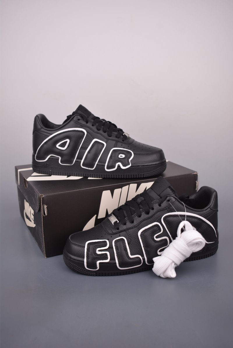 Nike Air Force 1 Low view