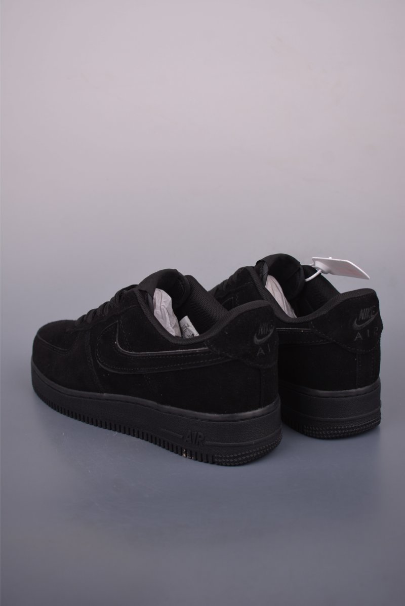 Nike Air Force 1 Low view
