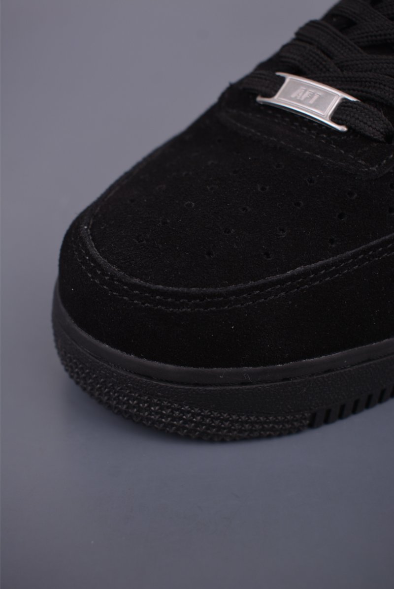 Nike Air Force 1 Low view